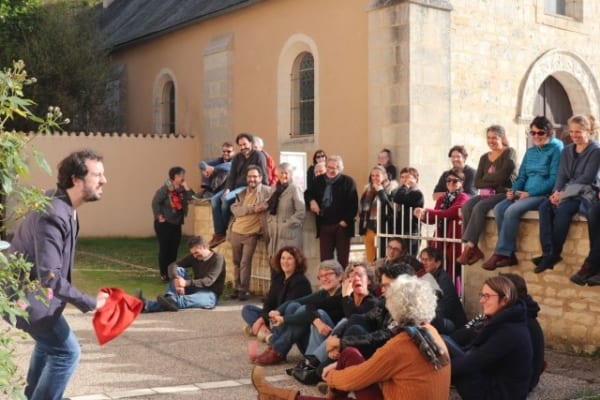 Théâtre de rue : Stars d'Ici 1