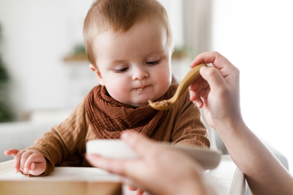 Diversification alimentaire menée par l'enfant